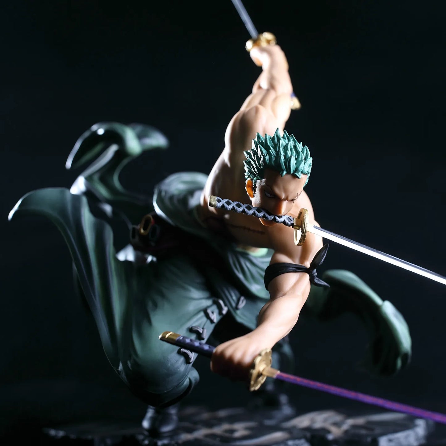 10cm  Roronoa Zoro Three-Blade